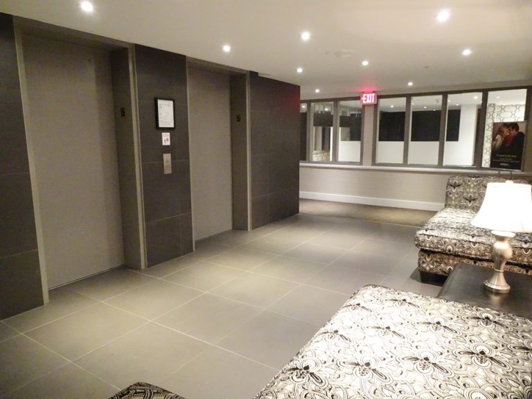 エレベーターホール客室階