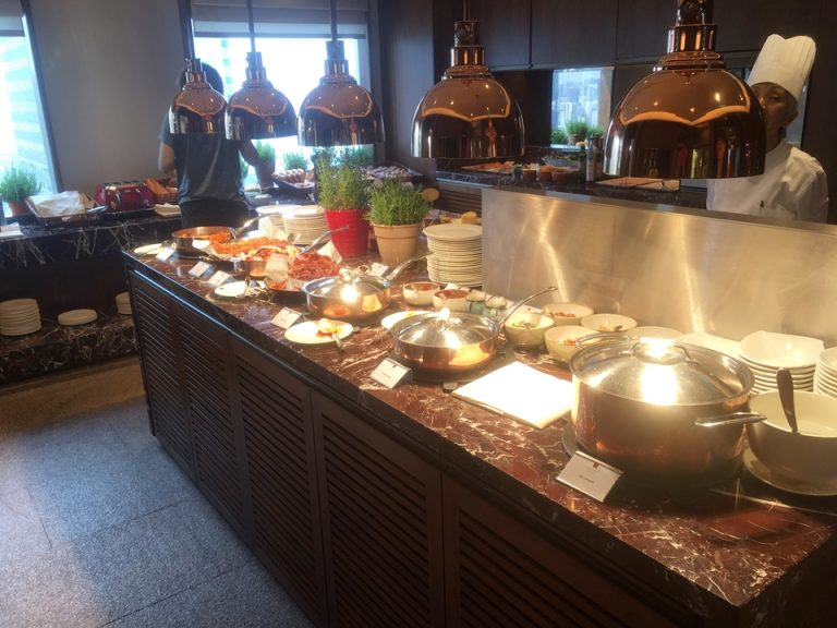 ホットミールコーナー