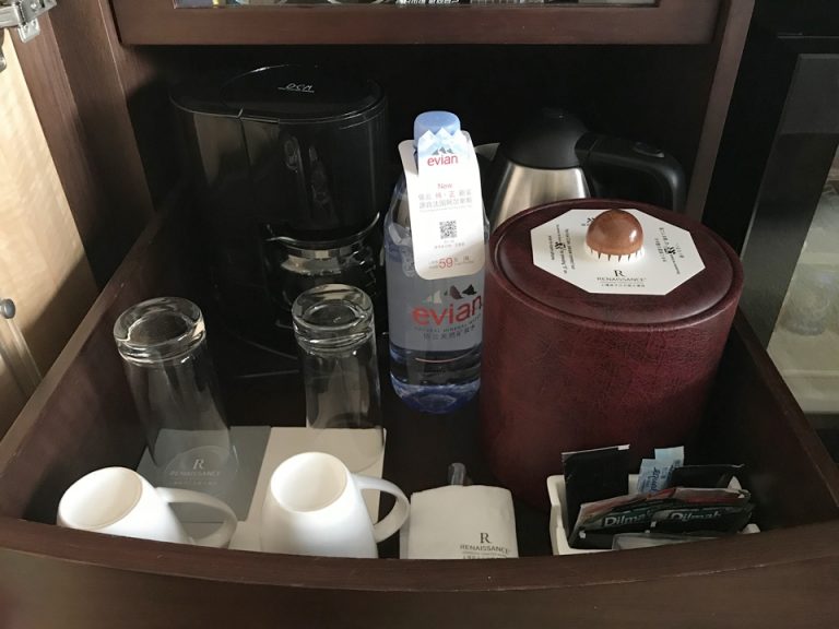 カップ、ポット類