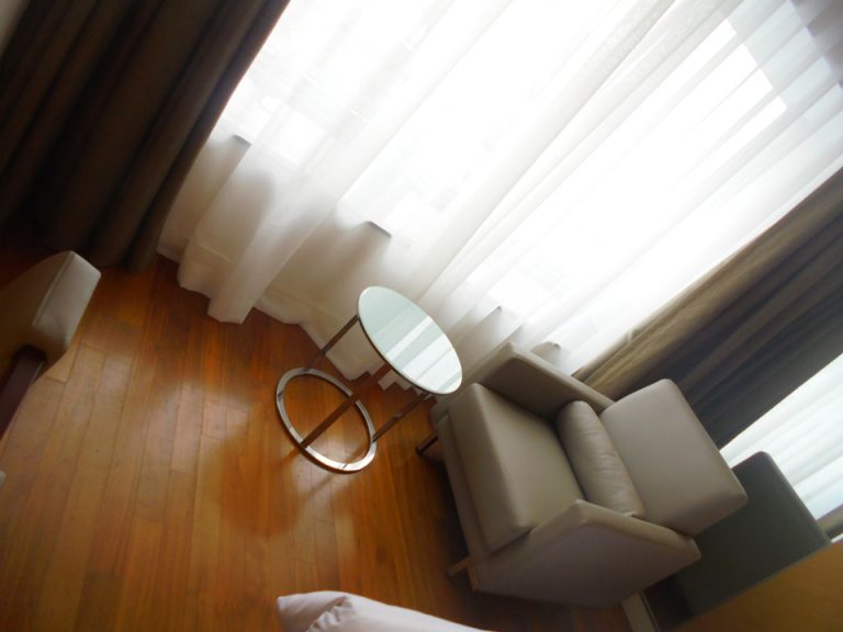 ソファー、テーブル