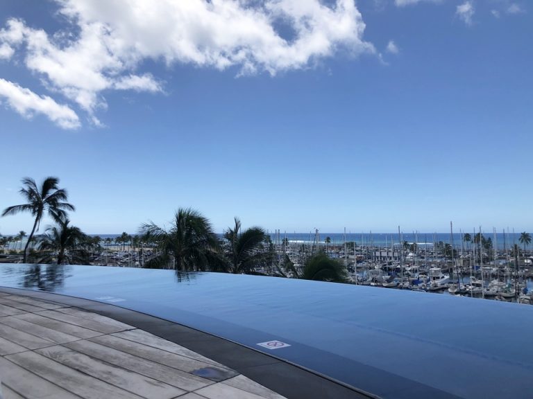 インフィニティプール