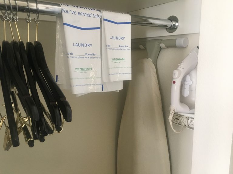 クローゼット (2)