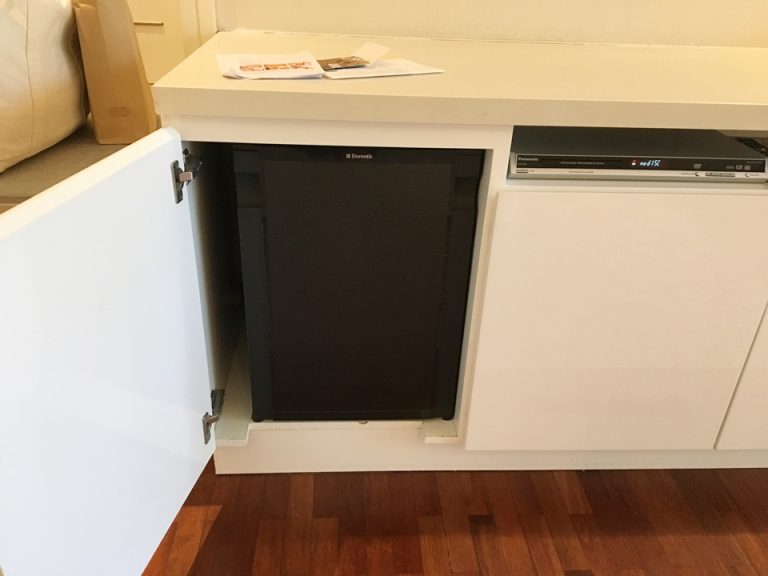 冷蔵庫閉めた状態