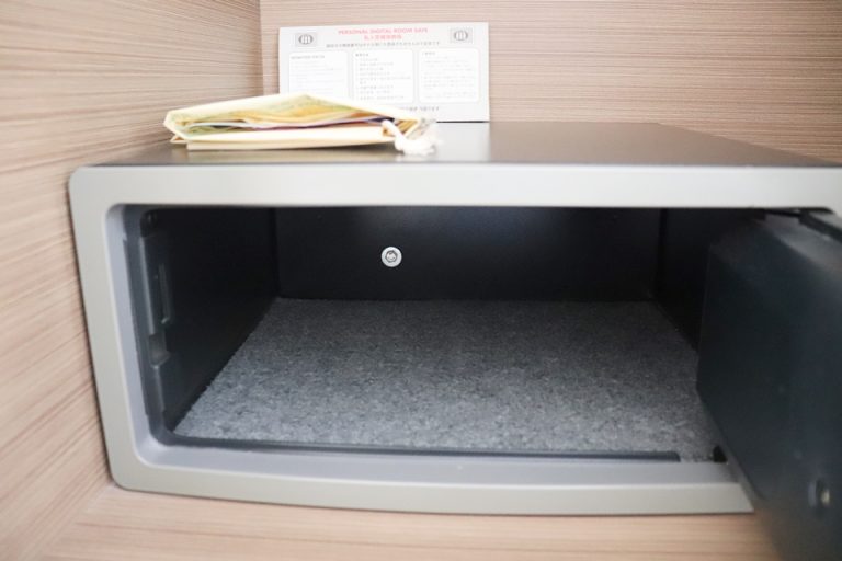 セーフティーボックス_開けた状態