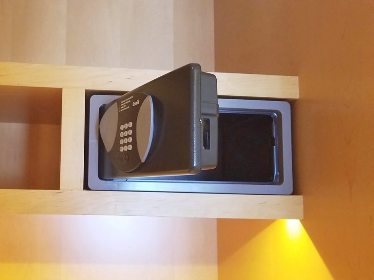 セーフティーボックス