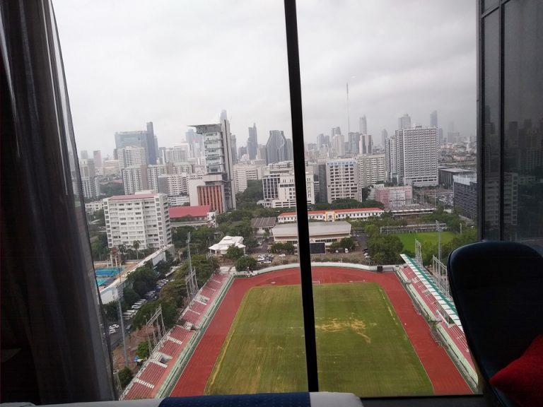 客室窓からの眺め