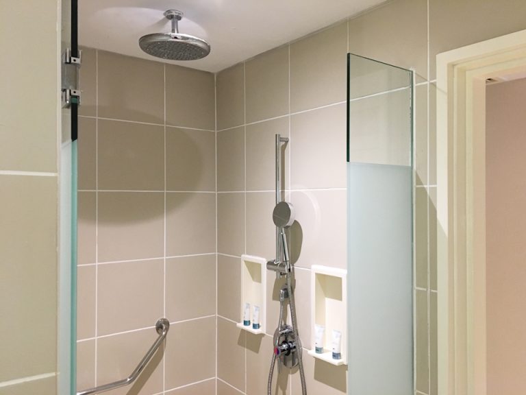 レインシャワーもついてます