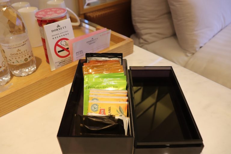 無料のコーヒーやお茶