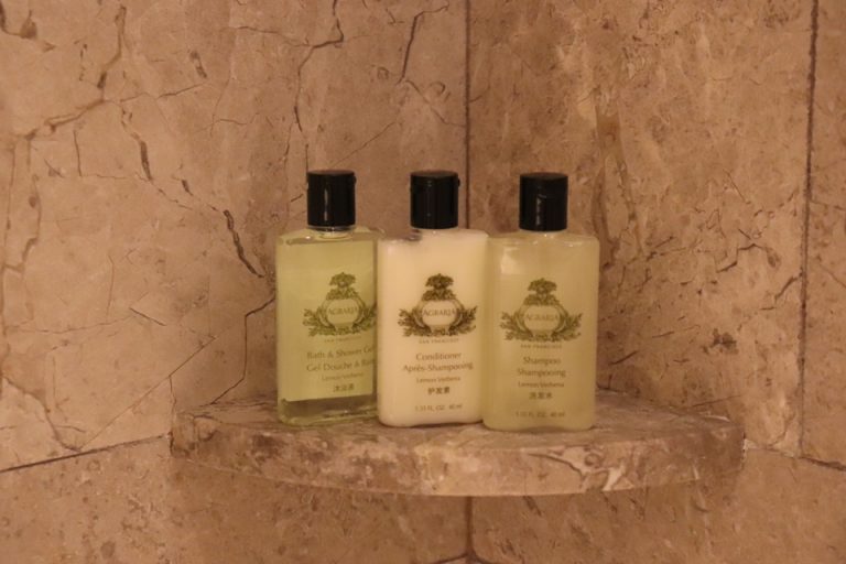 アメニティ_シャンプー類