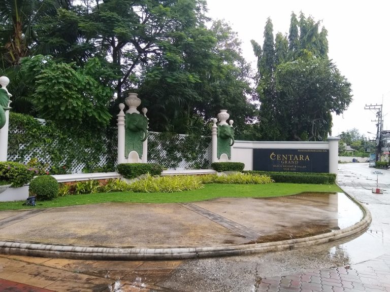 メインエントランス (1)