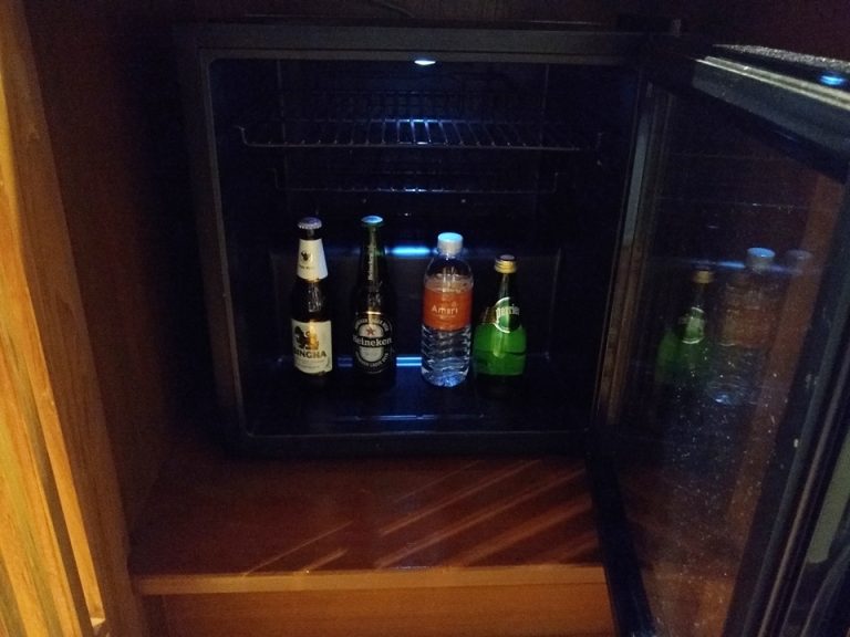 ミニバー