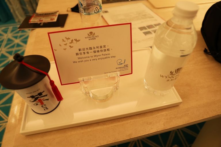 緑茶・水