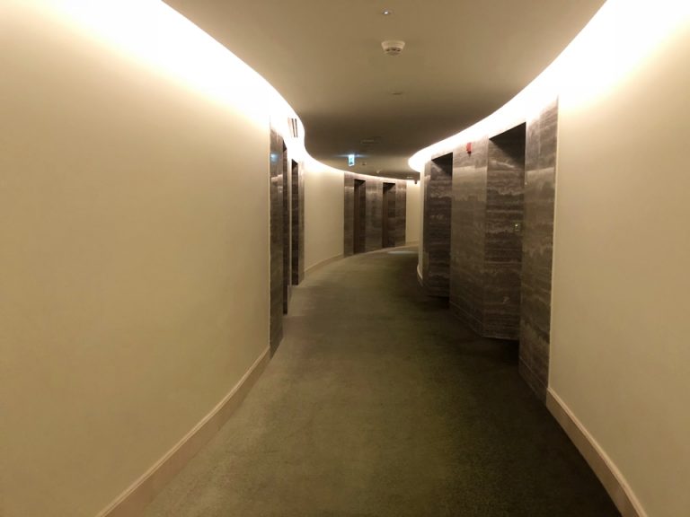 客室階廊下全体