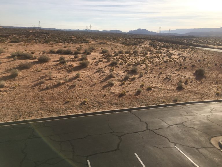 部屋からの眺望 (2)