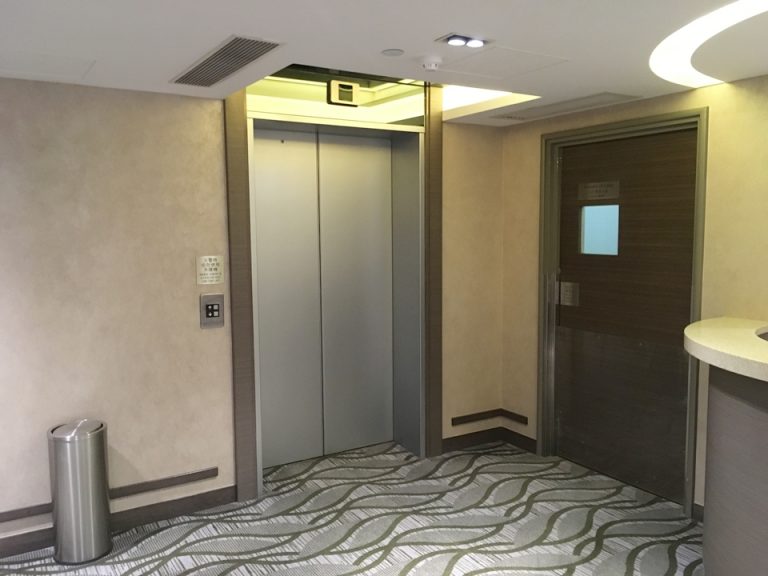 宿泊階エレベーター