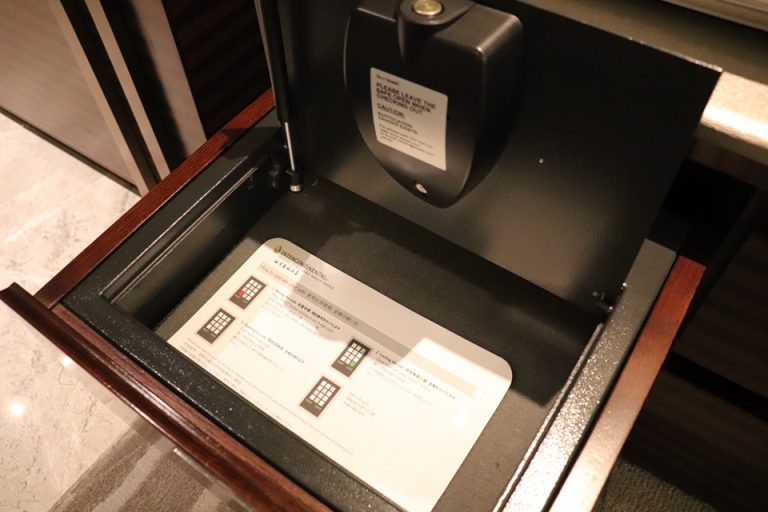 セイフティーボックス_開けた