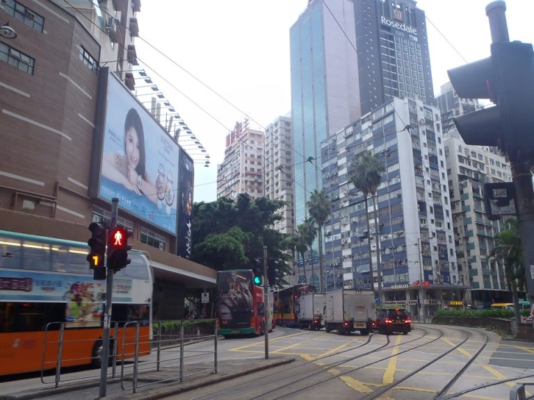 ホテル前交差点