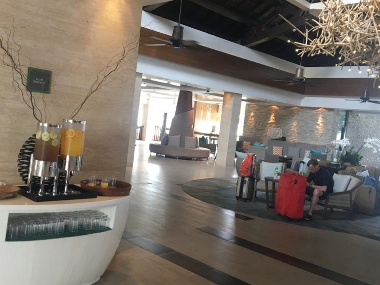 フロントのウェルカムドリンク