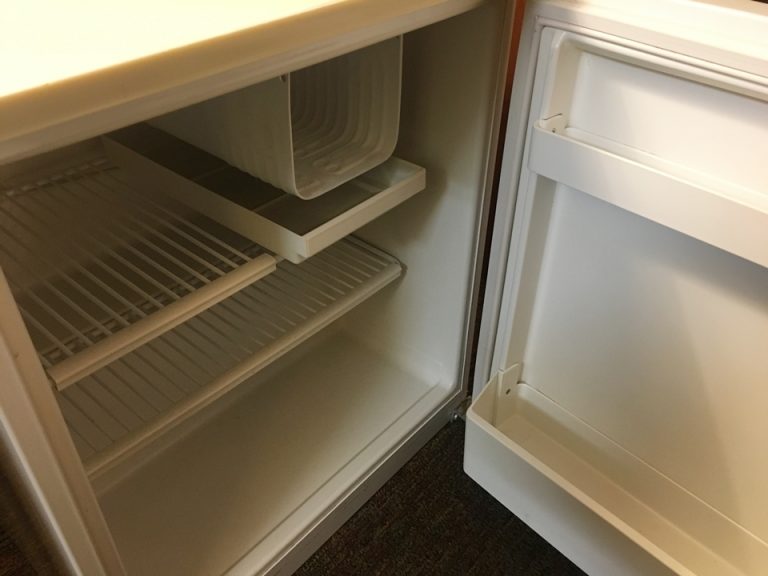 冷蔵庫 (2)