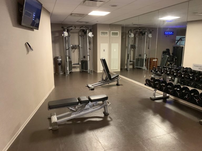 フィットネスフリーダンベルコーナー