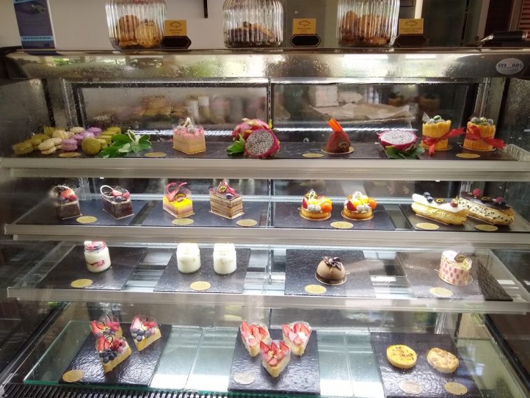 カフェのケーキ