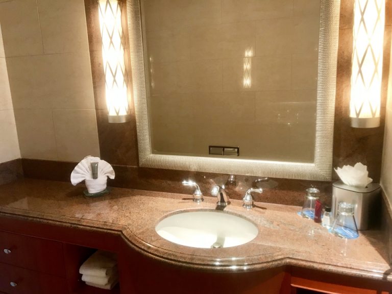 ゲスト用バスルーム