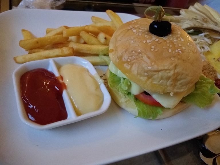 ルームサービス (1)