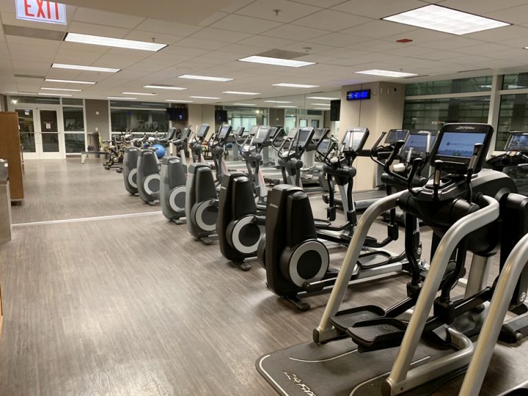 フィットネス入口からの風景