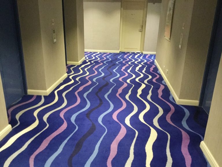 エレベーターホール客室階