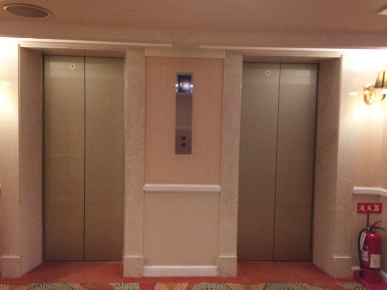 エレベーターホール客室階
