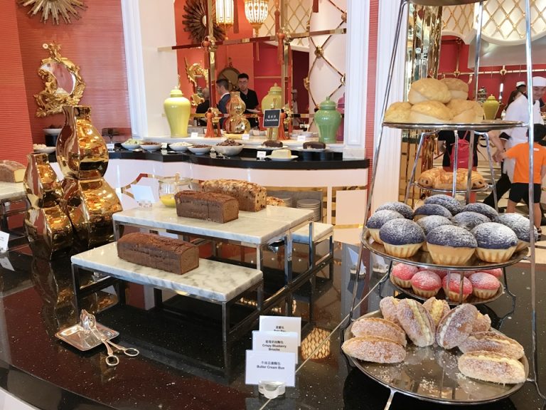 朝食_ブッフェ (2)