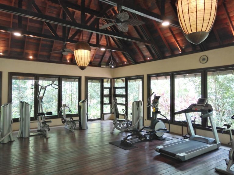 フィットネス内部2