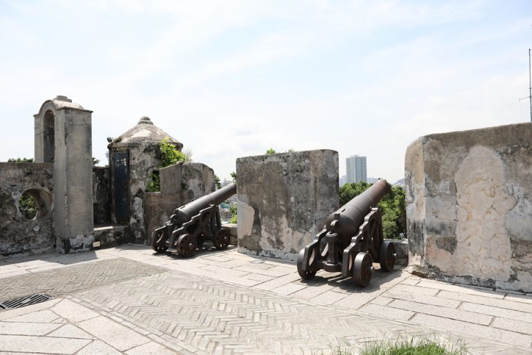 観光地・大砲台