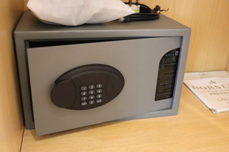 セイフティーボックス閉じた状態