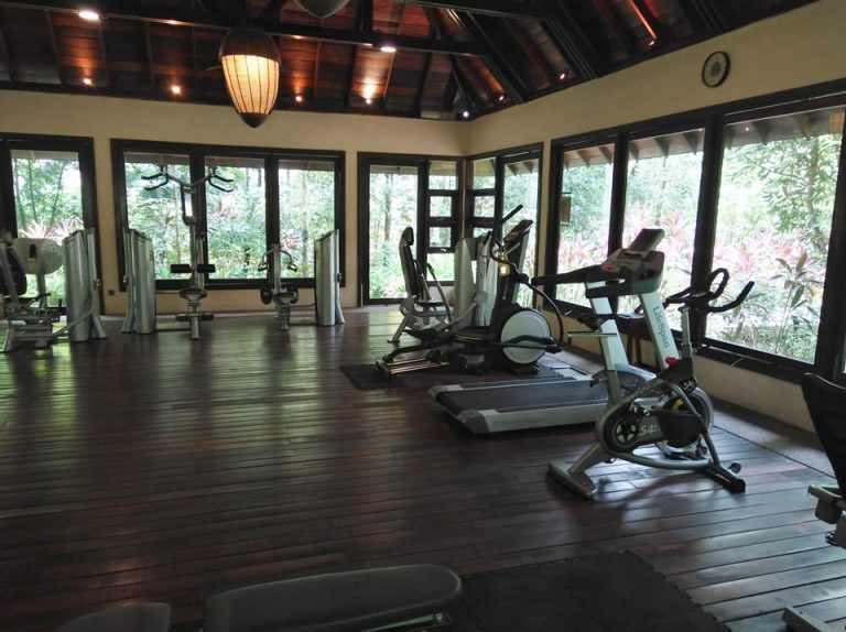 フィットネス内部3