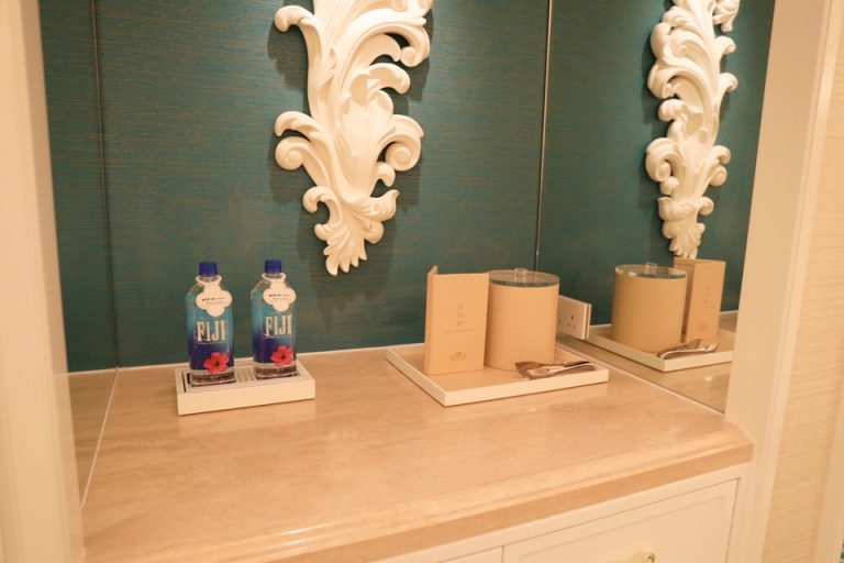 ミニバー・カフェコーナー