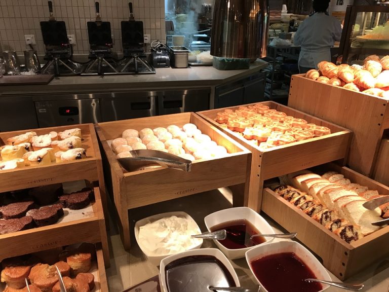 ドラゴンウィンド パンも豊富にあります