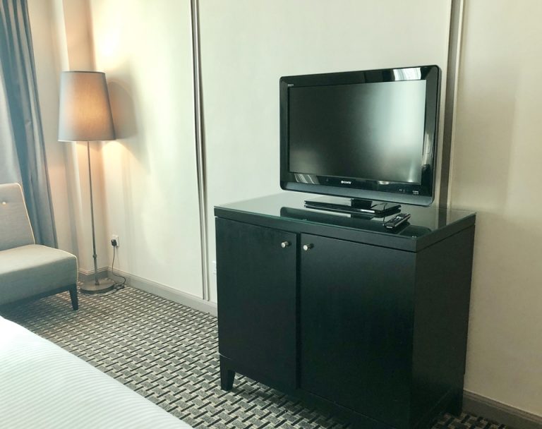 ベット方向からTV