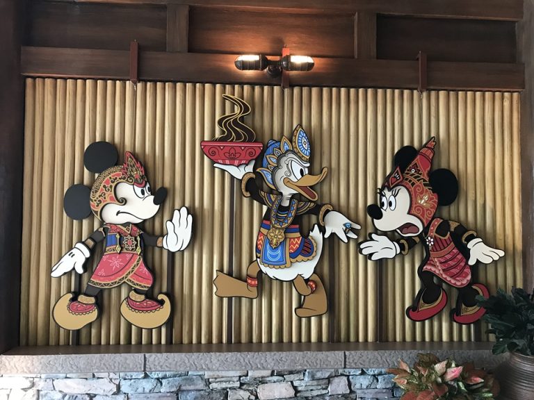 エントランスにあるパネル