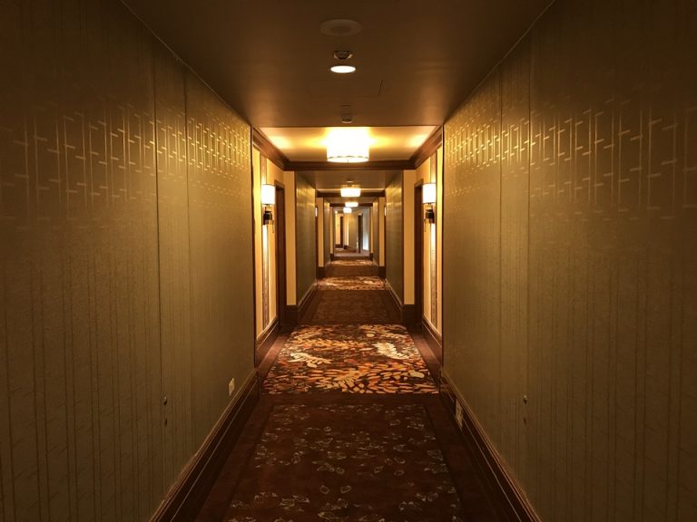客室階廊下全体