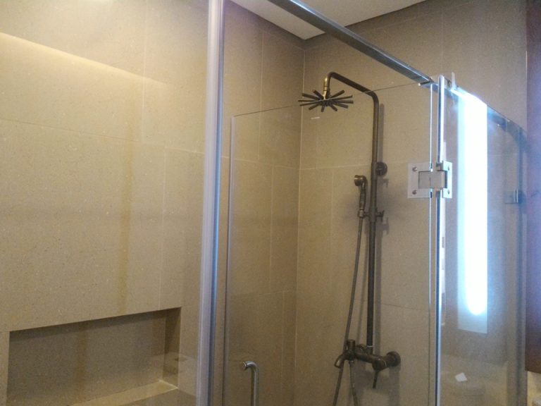 P_20181101_154309シャワー