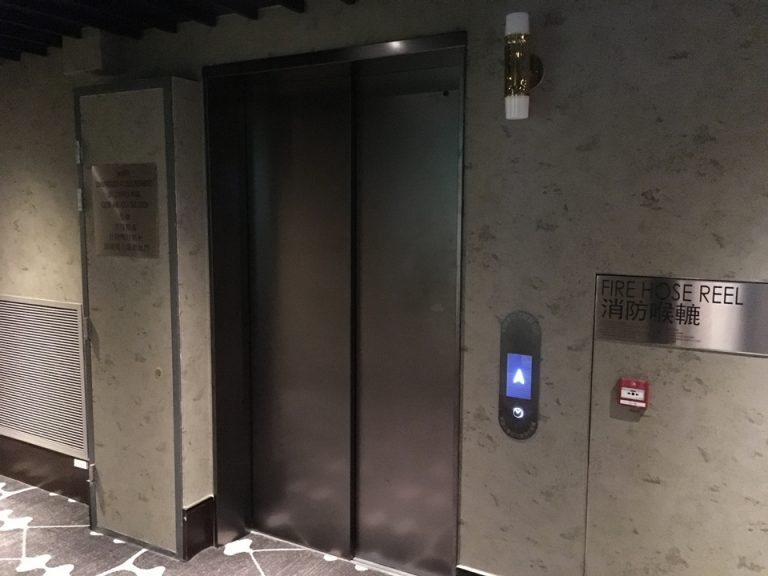 宿泊階エレベーター