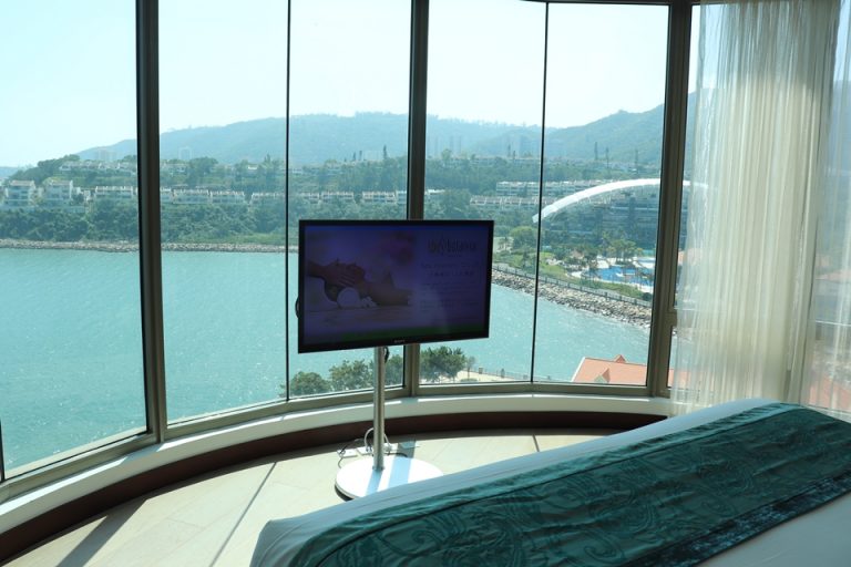 ベッドからの眺め