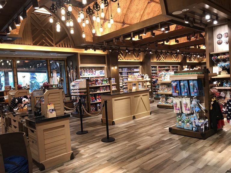 ホテル内ショップ内観