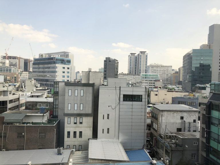 dtUws0AkTmaSTGHnRrz8FA