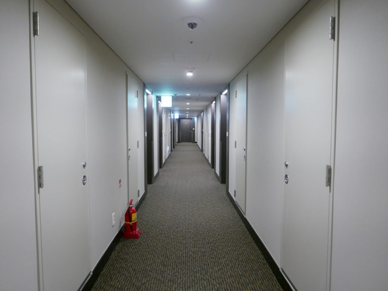 客室廊下全体