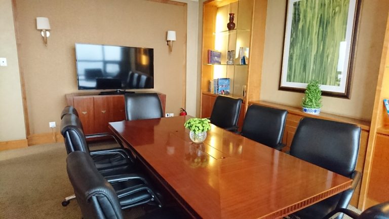 1204_ホテル内の特徴的な施設-ビジネスセンター