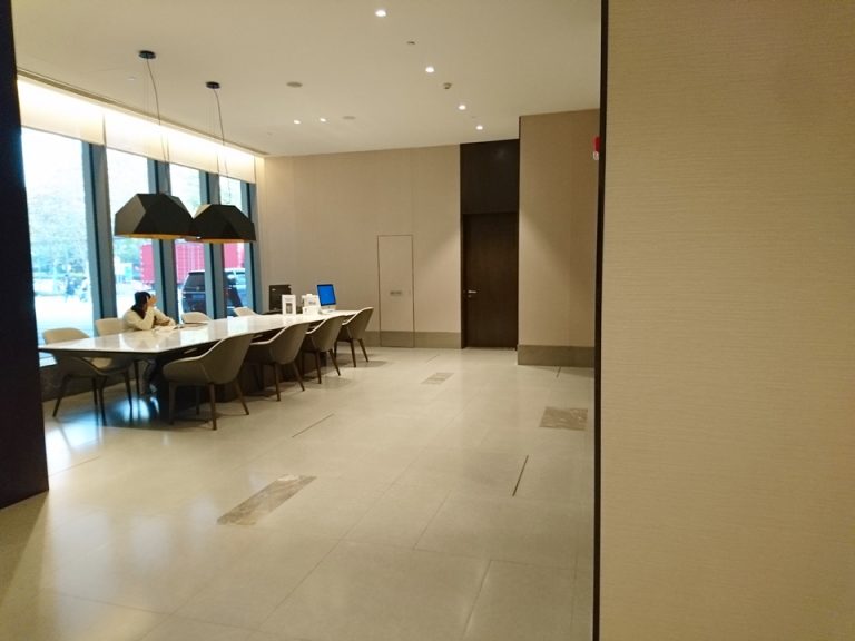 インターネットコーナー