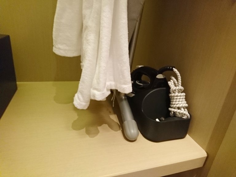 アイロン
