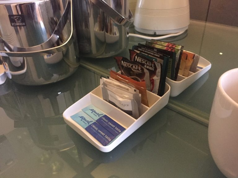 ミニバー・カフェコーナー3